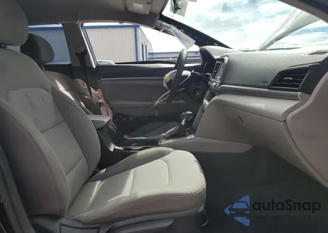 2019 Hyundai Elantra Se z USA, uszkodzony, nr VIN 5NPD74LFXKH441175